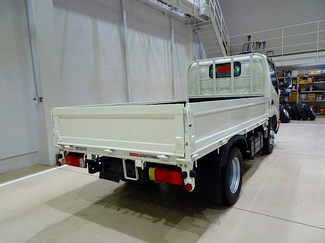 HINO DUTRO 2017 Image 31