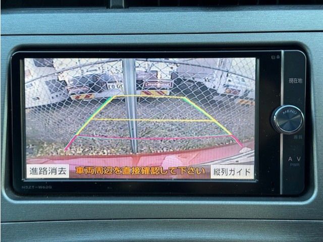 TOYOTA PRIUS 2013 Image 31