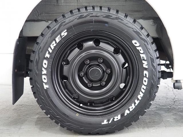 TOYOTA HIACE VAN 4WD 2021 Image 31