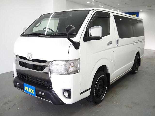 TOYOTA HIACE VAN 4WD 2021 Image 31