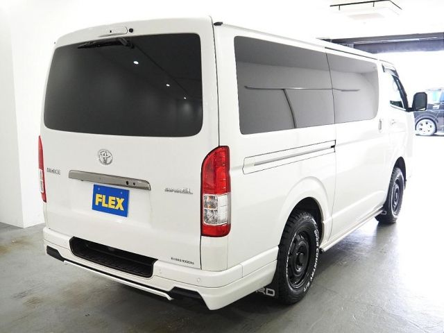 TOYOTA HIACE VAN 4WD 2021 Image 31