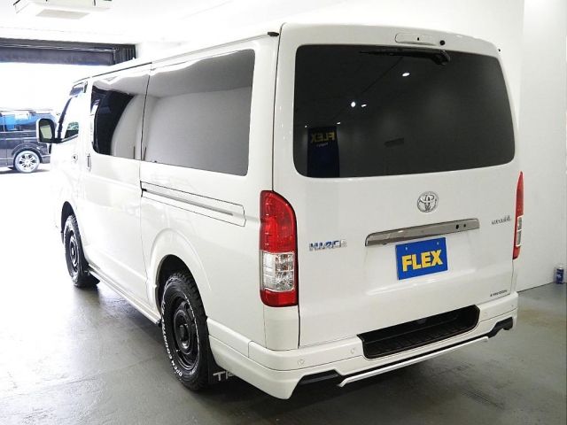 TOYOTA HIACE VAN 4WD 2021 Image 31