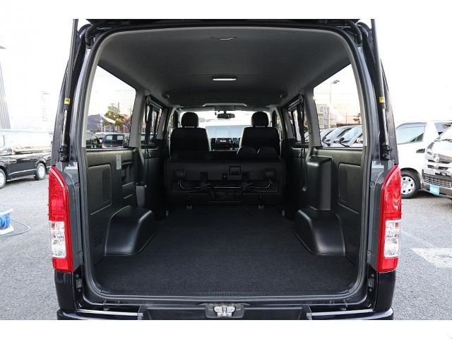 TOYOTA HIACE VAN 2WD 2016 Image 31