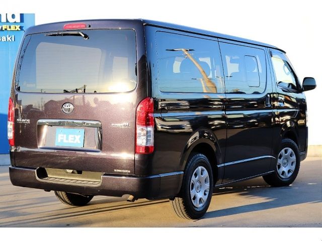 TOYOTA HIACE VAN 2WD 2016 Image 31