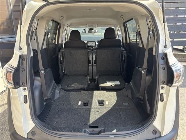 TOYOTA SIENTA HYBRID 2020 Image 31