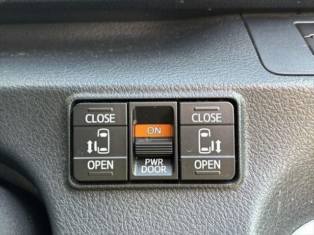 TOYOTA SIENTA HYBRID 2020 Image 31