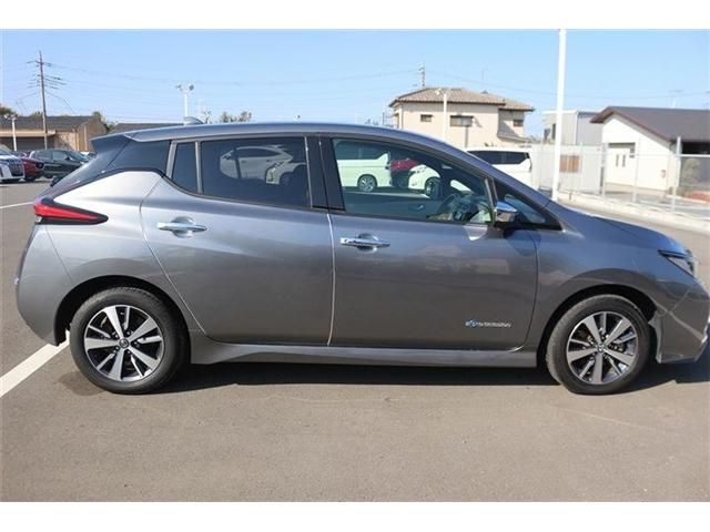 NISSAN LEAF 2019 Image 31
