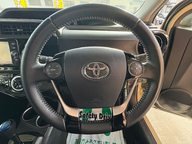 TOYOTA AQUA 2017 Image 31