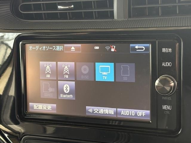 TOYOTA AQUA 2017 Image 31