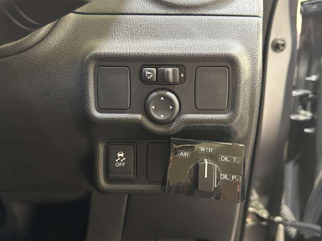 NISSAN NOTE 2015 Image 31