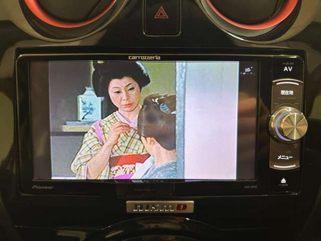 NISSAN NOTE 2015 Image 31