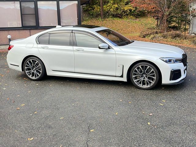 BMW 7SERIES 2020 Image 31