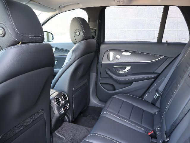 MERCEDES BENZ E CLAS 2023 Image 31