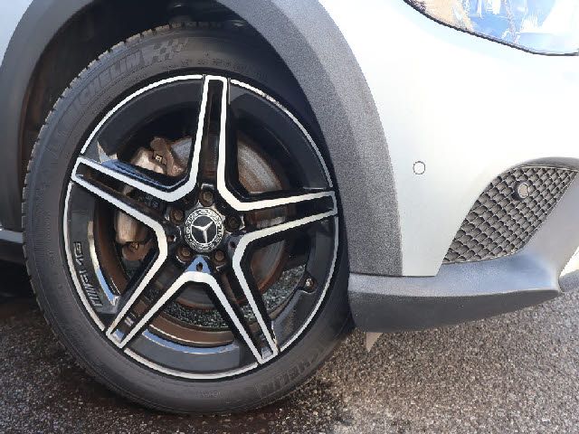 MERCEDES BENZ E CLAS 2023 Image 31