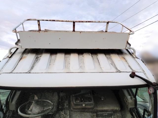 HINO RANGER 1997 Image 31