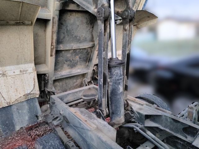 HINO RANGER 1997 Image 31