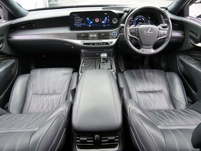 TOYOTA LEXUS LS500H 4WD 2021 Image 31