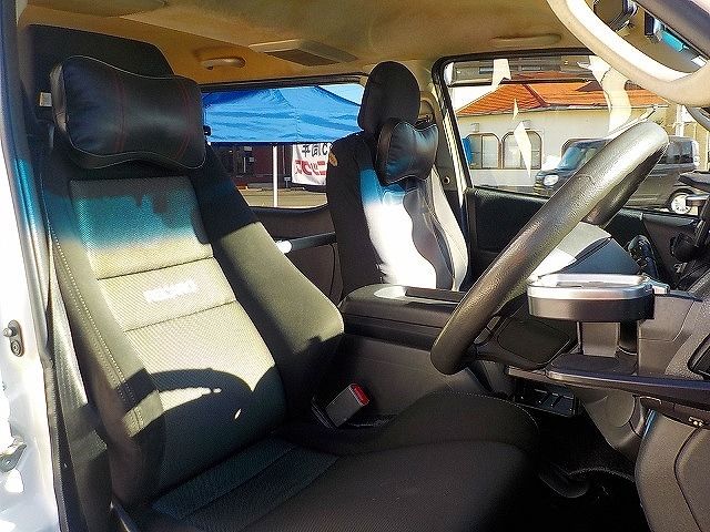 TOYOTA HIACE VAN 4WD 2015 Image 31