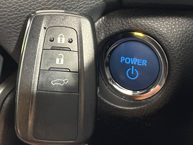 TOYOTA RAV4 HYBRID 4WD 2020 Image 31