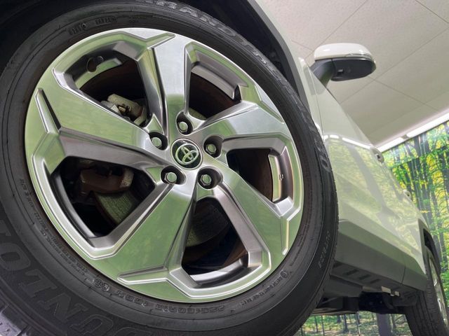 TOYOTA RAV4 HYBRID 4WD 2020 Image 31