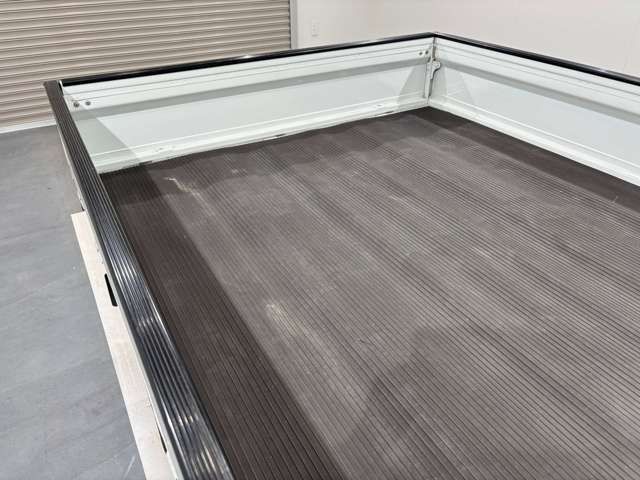 NISSAN NT100 CLIPPER 4WD 2015 Image 31