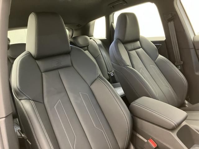 AUDI Q4 E-TRON 2024 Image 31