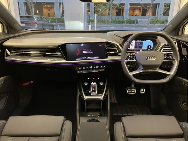 AUDI Q4 E-TRON 2024 Image 31