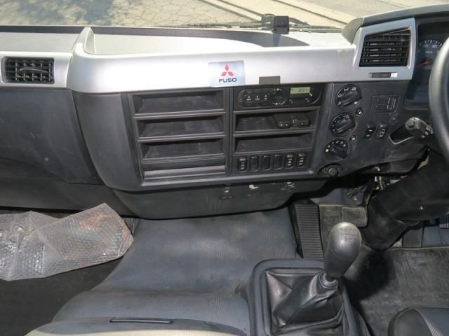 MITSUBISHI FUSOU FIGHTER 2019 Image 31