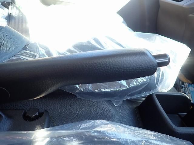 MITSUBISHI CANTER 2025 Image 31