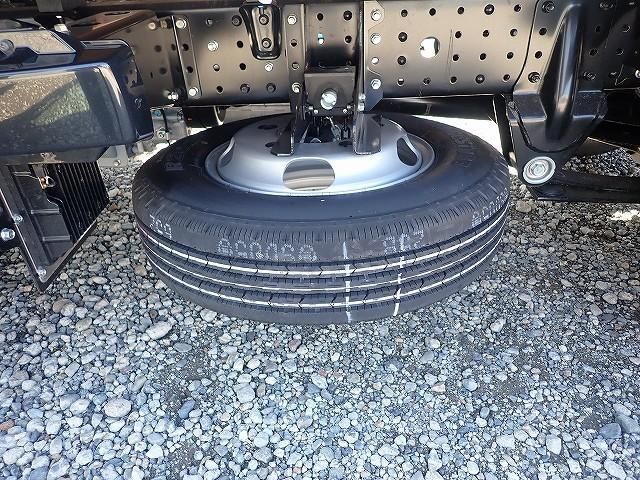 MITSUBISHI CANTER 2025 Image 31