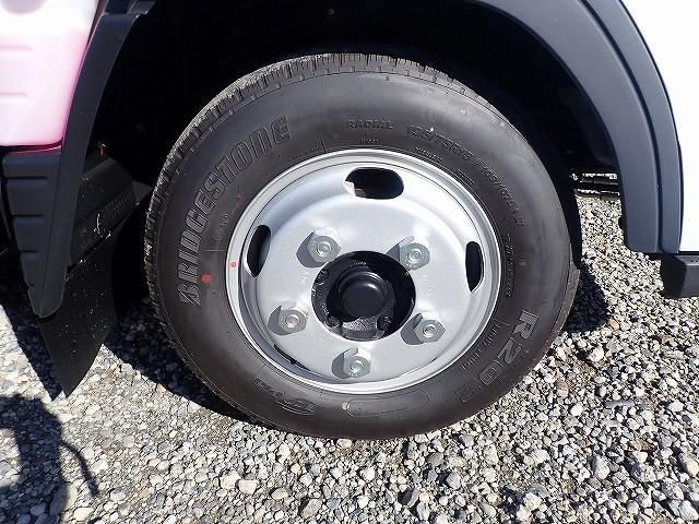 MITSUBISHI CANTER 2025 Image 31