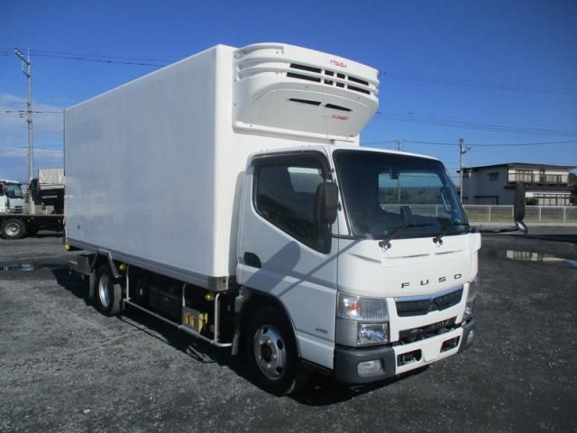 MITSUBISHI CANTER 2018 Image 31