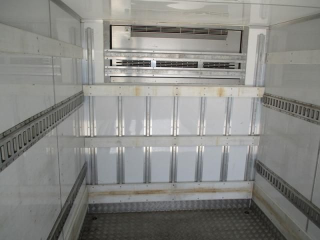 MITSUBISHI CANTER 2018 Image 31