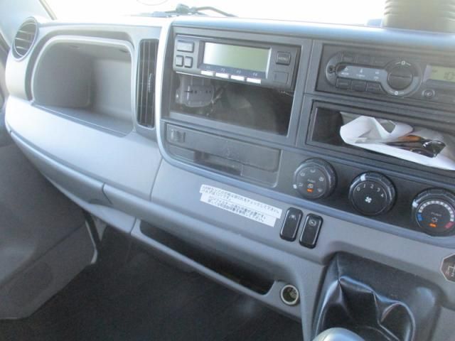 MITSUBISHI CANTER 2018 Image 31