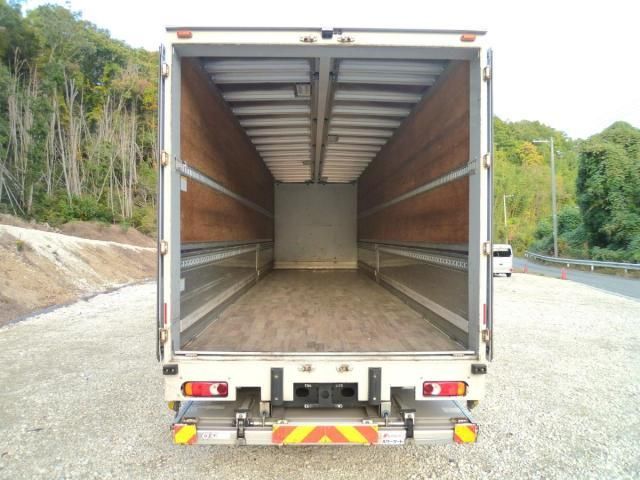 NISSAN DIESEL QUON 2019 Image 31