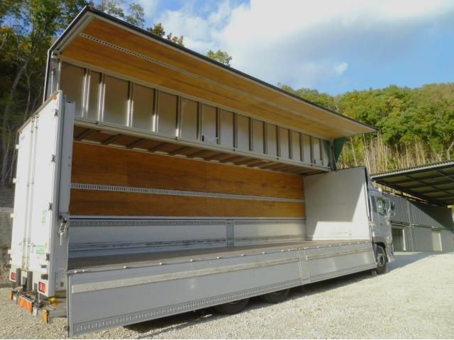 NISSAN DIESEL QUON 2019 Image 31