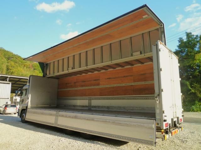 NISSAN DIESEL QUON 2019 Image 31