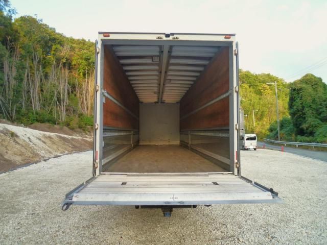 NISSAN DIESEL QUON 2019 Image 31