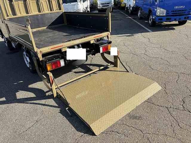 ISUZU ELF 2019 Image 31