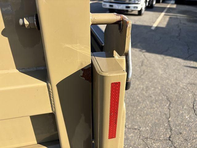 ISUZU ELF 2019 Image 31