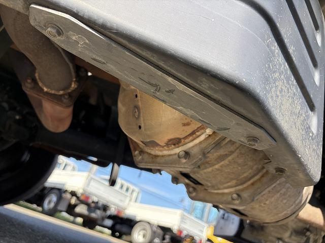 ISUZU ELF 2019 Image 31