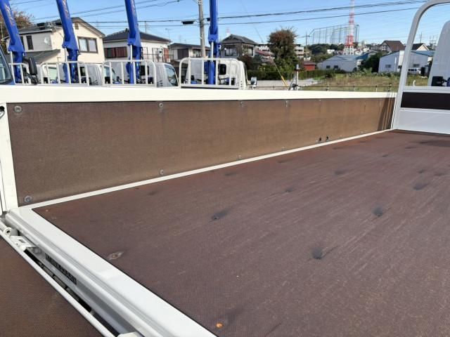 HINO DUTRO 2025 Image 31