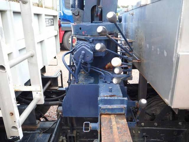 MITSUBISHI CANTER 2004 Image 31