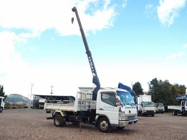 MITSUBISHI CANTER 2004 Image 31