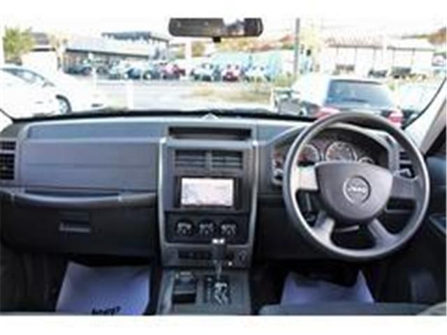 JEEP CHEROKEE 2011 Image 31