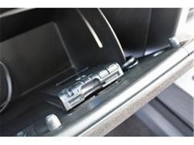 JEEP CHEROKEE 2011 Image 31