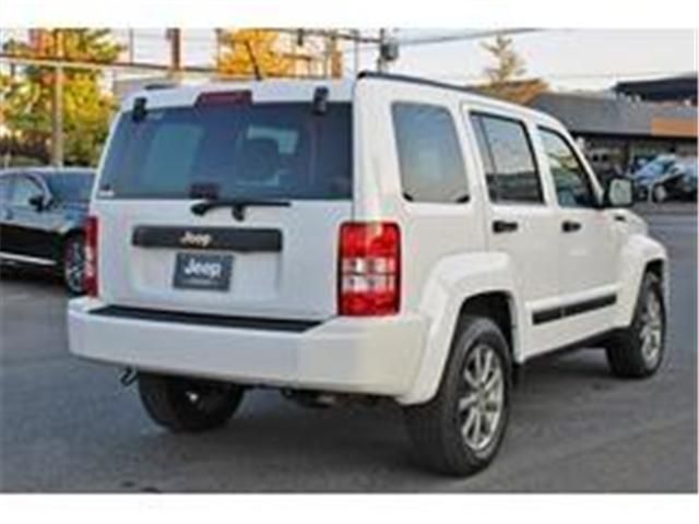 JEEP CHEROKEE 2011 Image 31