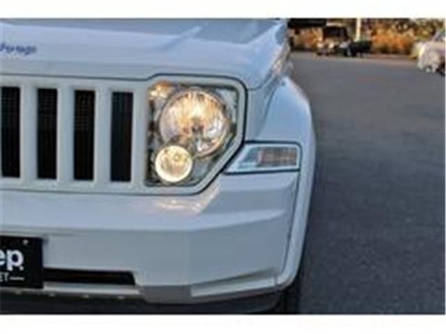 JEEP CHEROKEE 2011 Image 31