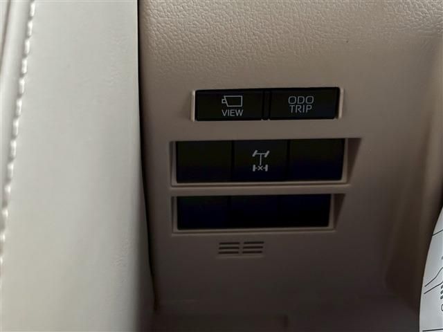 TOYOTA LANDCRUISER WAGON 2024 Image 31