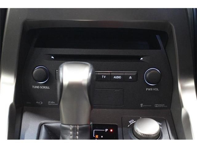 TOYOTA LEXUS NX300H AWD 2015 Image 31